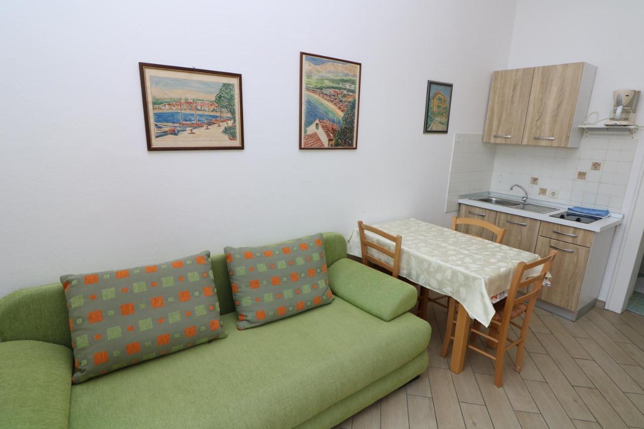 Studio Apartments Cavrak With Terrace Baska  Ngoại thất bức ảnh