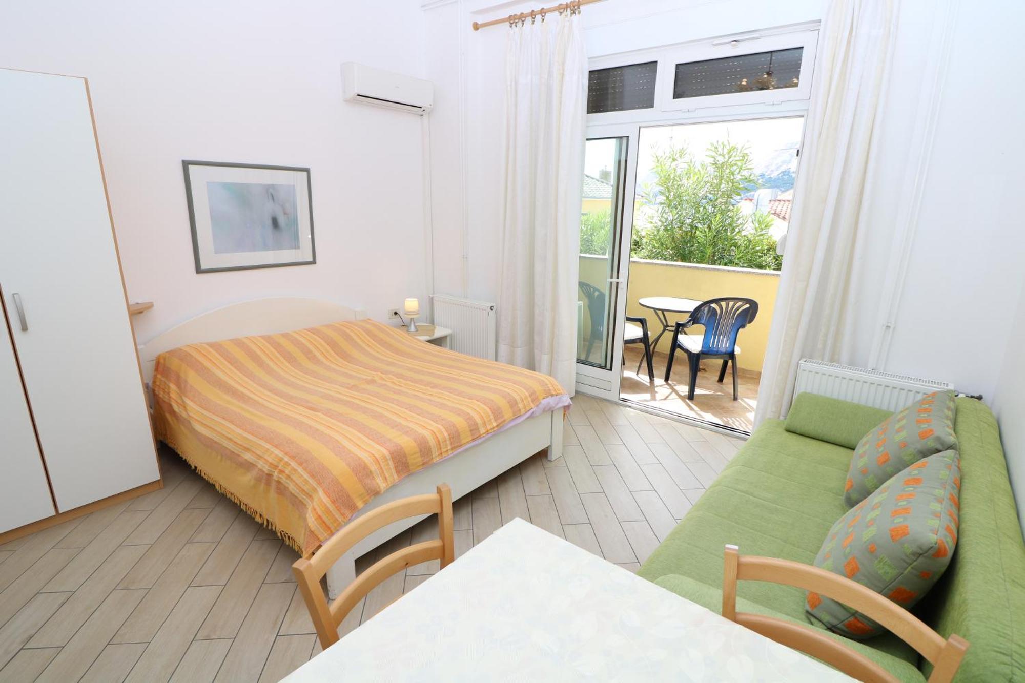 Studio Apartments Cavrak With Terrace Baska  Phòng bức ảnh