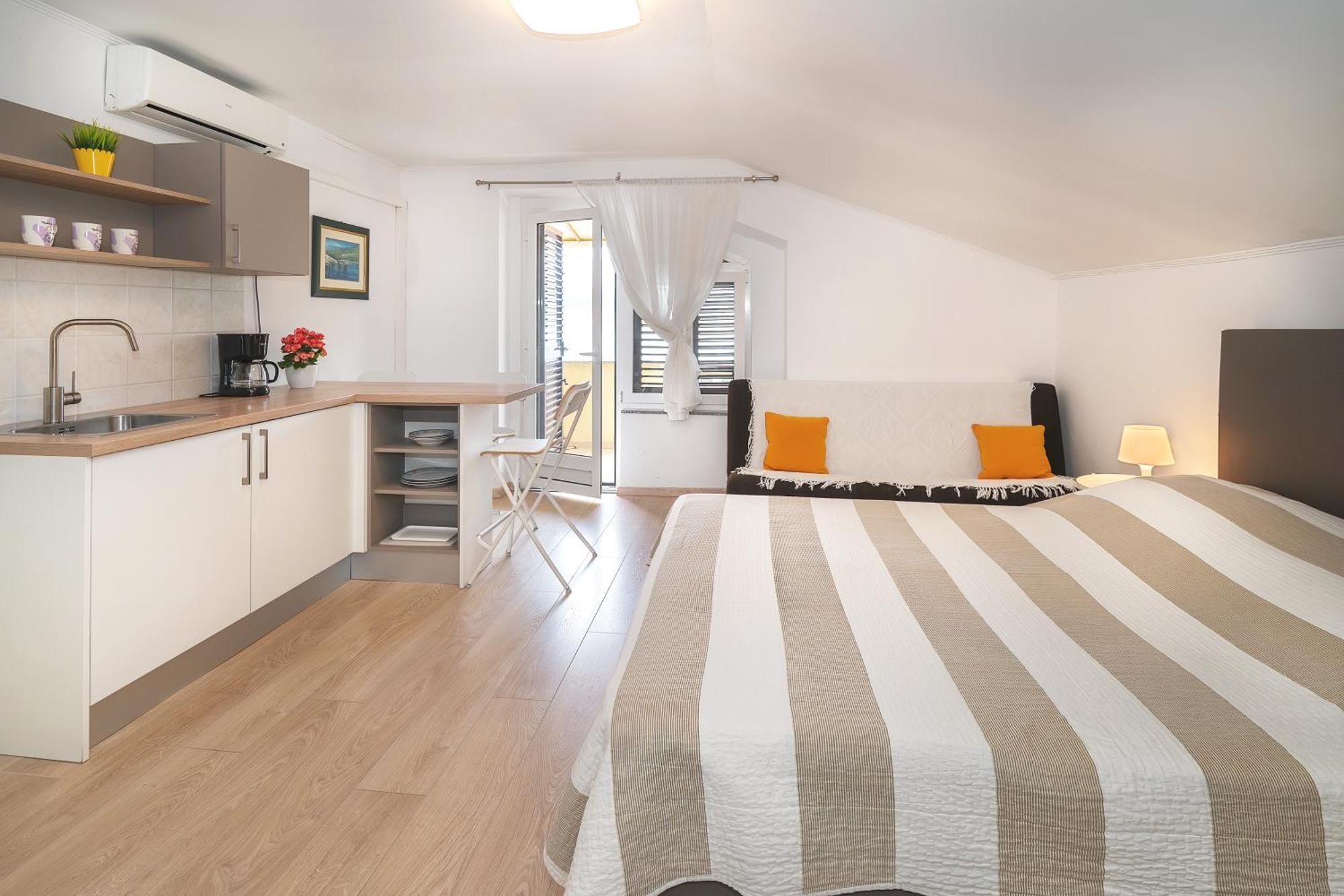 Studio Apartments Cavrak With Terrace Baska  Ngoại thất bức ảnh