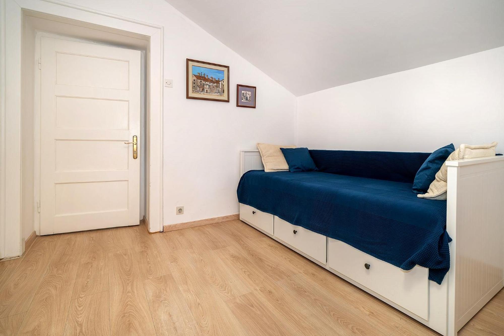 Studio Apartments Cavrak With Terrace Baska  Ngoại thất bức ảnh