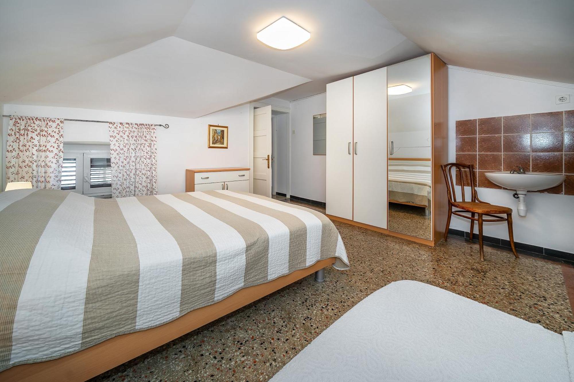 Studio Apartments Cavrak With Terrace Baska  Ngoại thất bức ảnh